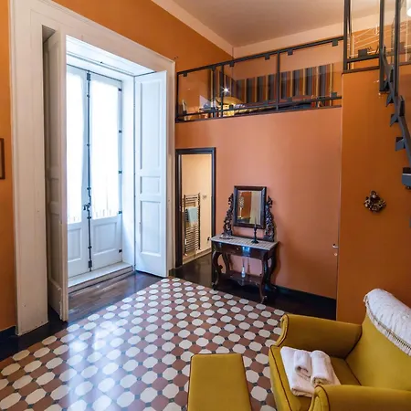 Dimora Storica Giostra Vecchia - Palazzo Grisolia 1809 Bed & Breakfast *
