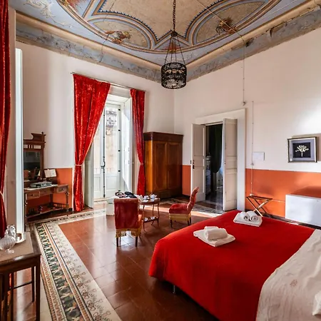 Dimora Storica Giostra Vecchia - Palazzo Grisolia 1809 Bed & Breakfast